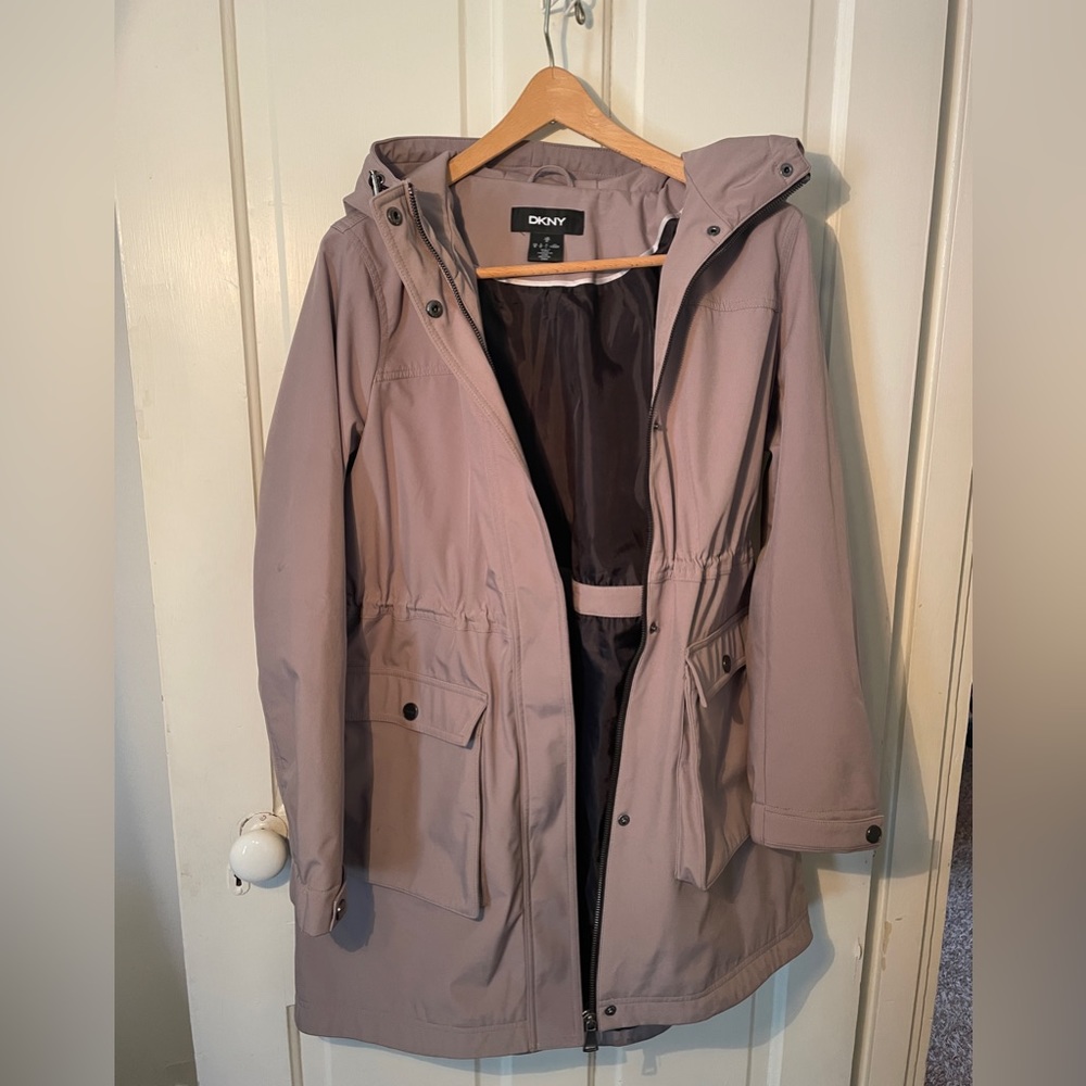 DKNY grey raincoat with hood Adjustable elastic waist cinch and hood